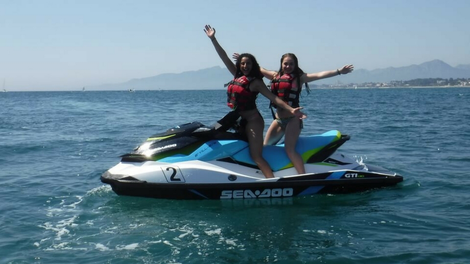Diversión en Lanzarote alquilando motos acúaticas y haciendo safaris en motos de agua
